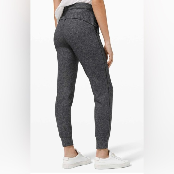Lululemon Ready To Rulu Joggers 29” Heathered Raceway Gray & Black Size 2 - Picture 2 of 11